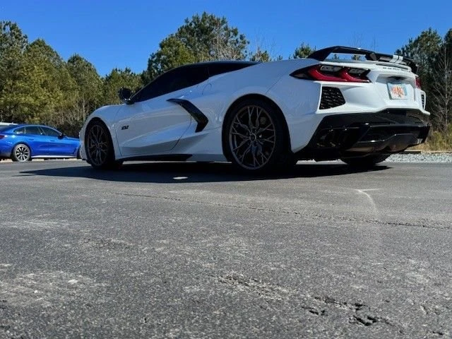 2023 Chevrolet Corvette C8 - Image 2 of 30