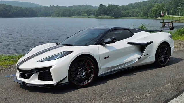 2023 Chevrolet Corvette Z06 Z07 70th Anniversary HTC
