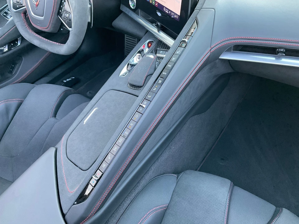 2023 Chevrolet Corvette C8 Z06 - Image 28 of 30