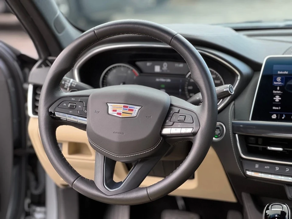 2023 Cadillac CT5 - Image 13 of 21