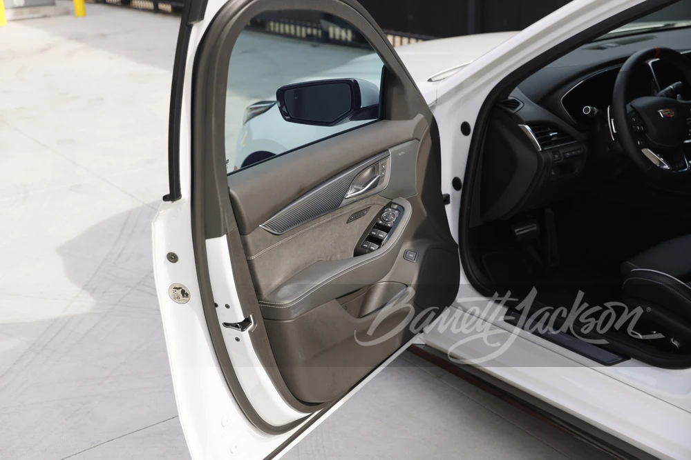 2023 Cadillac CT5-V Blackwing - Image 14 of 30