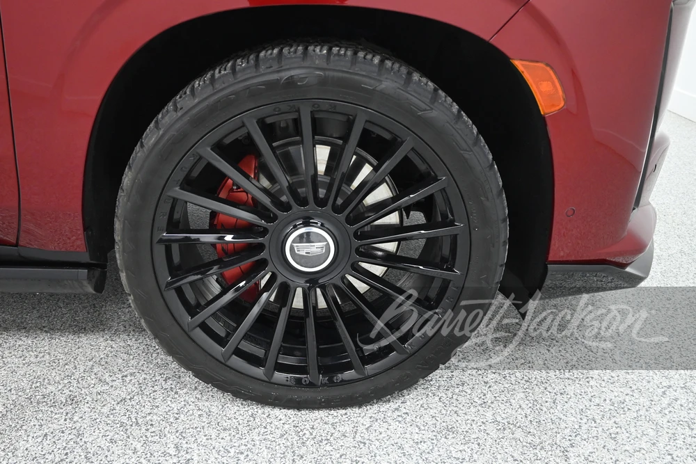 2023 Cadillac Escalade-V 5th Gen - Image 10 of 31