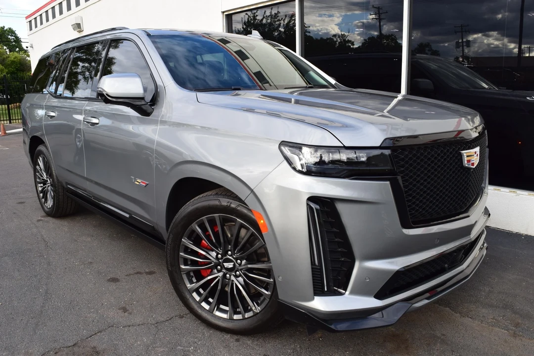 2023 Cadillac Escalade-V 5th Gen - Image 3 of 21