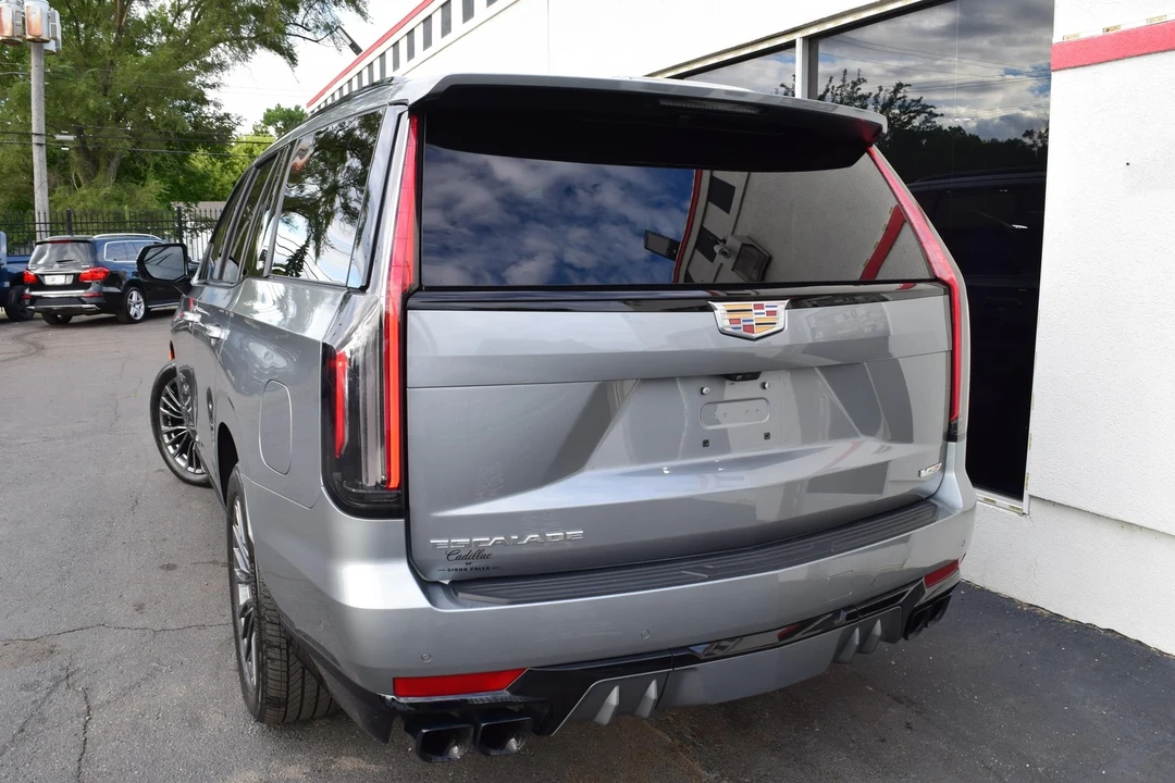 2023 Cadillac Escalade-V 5th Gen - Image 7 of 21