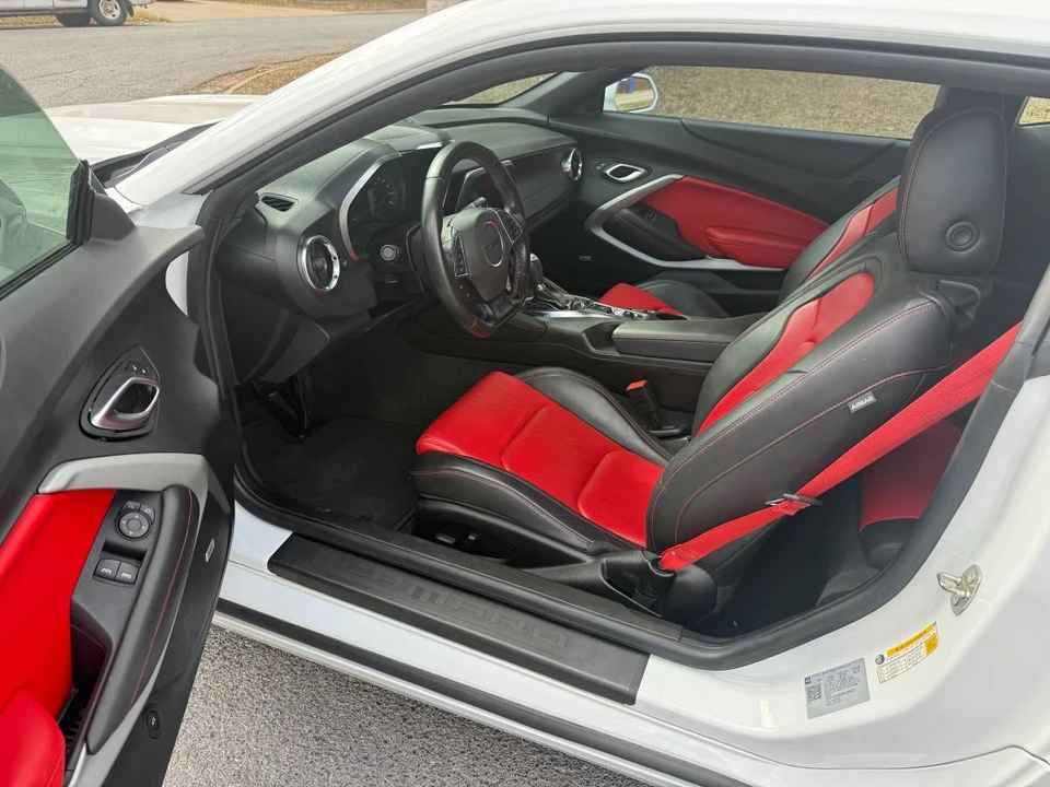 2023 Chevrolet Camaro 6th Gen - Image 4 of 13