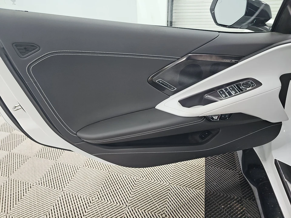 2023 Chevrolet Corvette C8 - Image 9 of 18