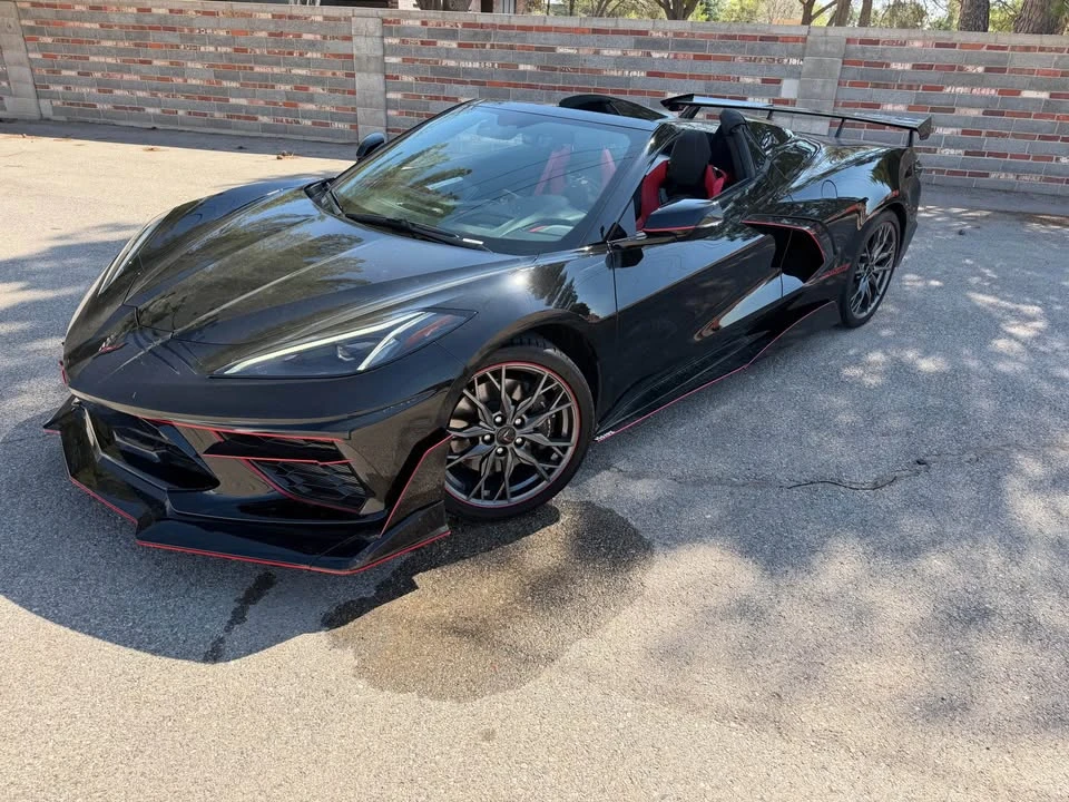 2023 Chevrolet Corvette C8 - Image 2 of 15