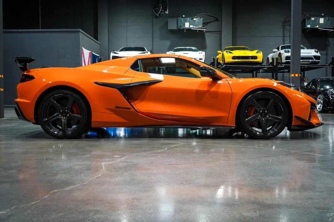 2023 Chevrolet Corvette C8 Z06 - Image 24 of 31