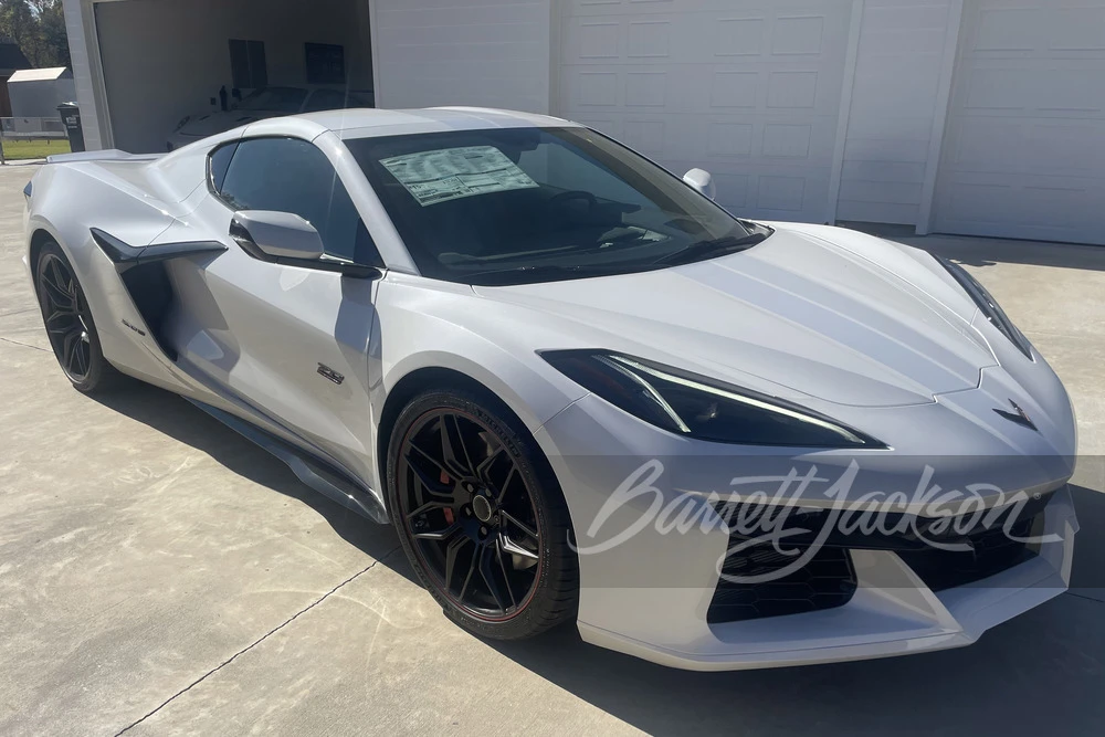 2023 Chevrolet Corvette C8 Z06 - Image 7 of 18