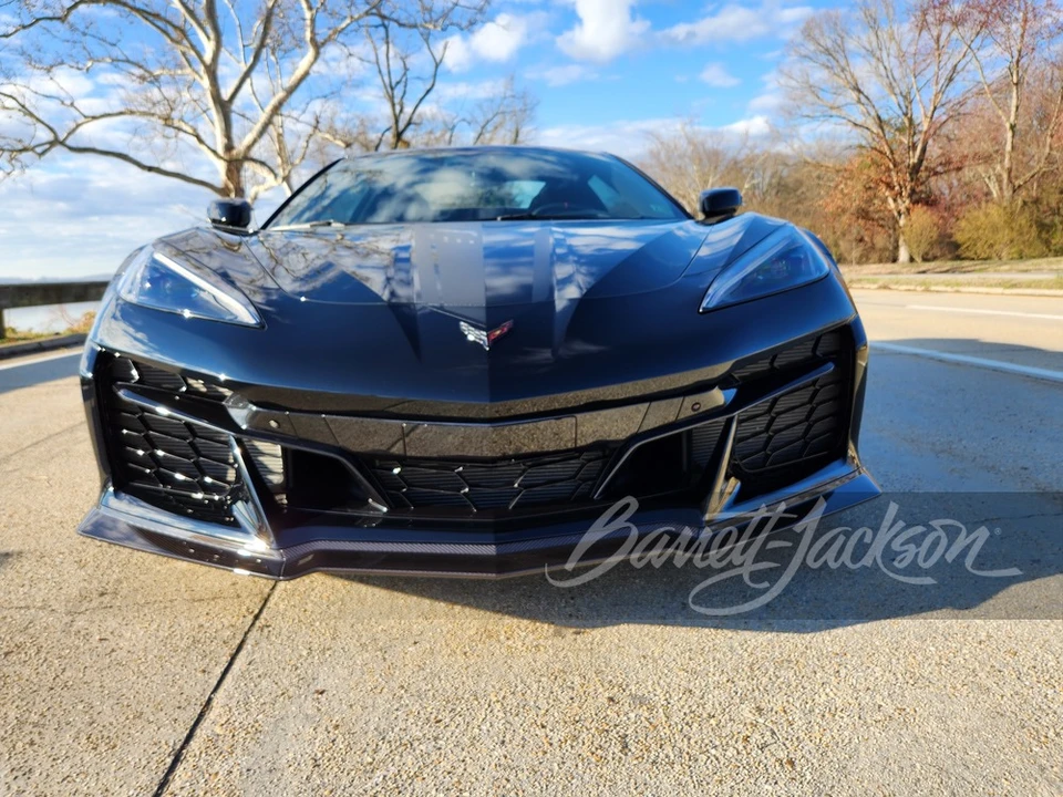 2023 Chevrolet Corvette C8 Z06 - Image 27 of 31