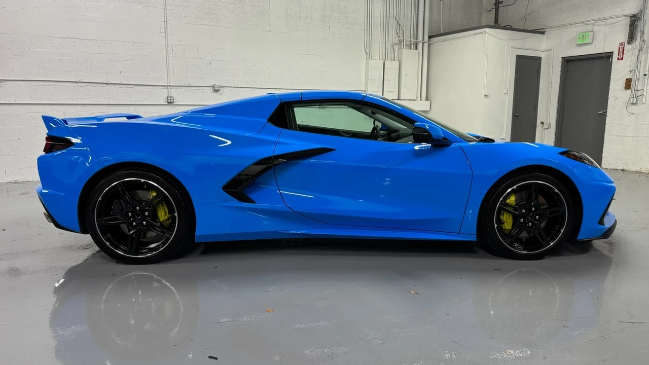 2023 Chevrolet Corvette C8 - Image 12 of 21