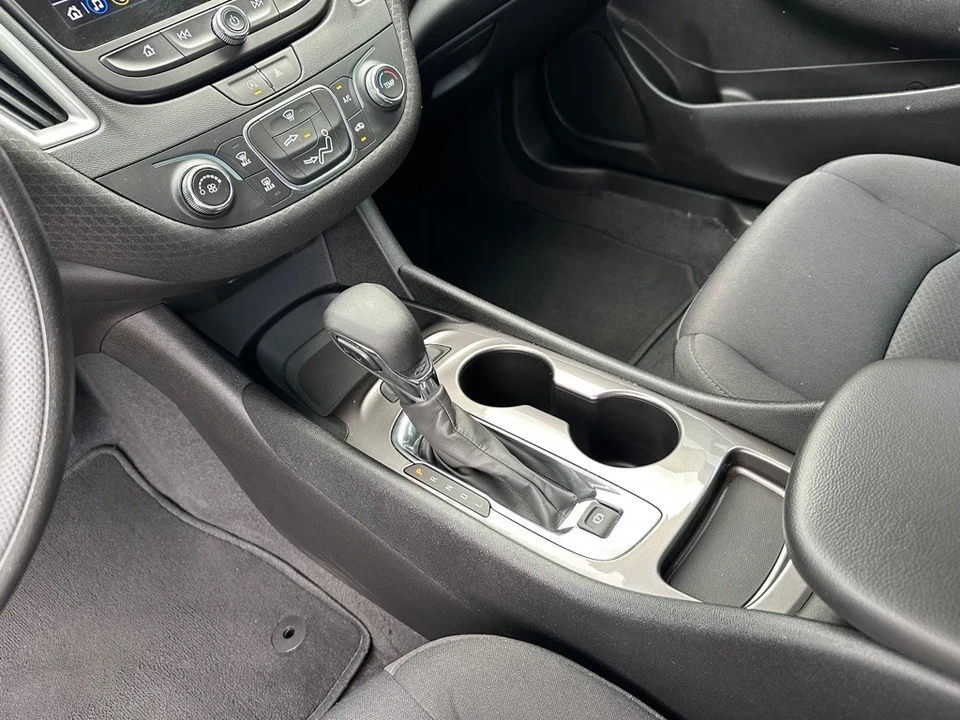 2023 Chevrolet Malibu - Image 18 of 21