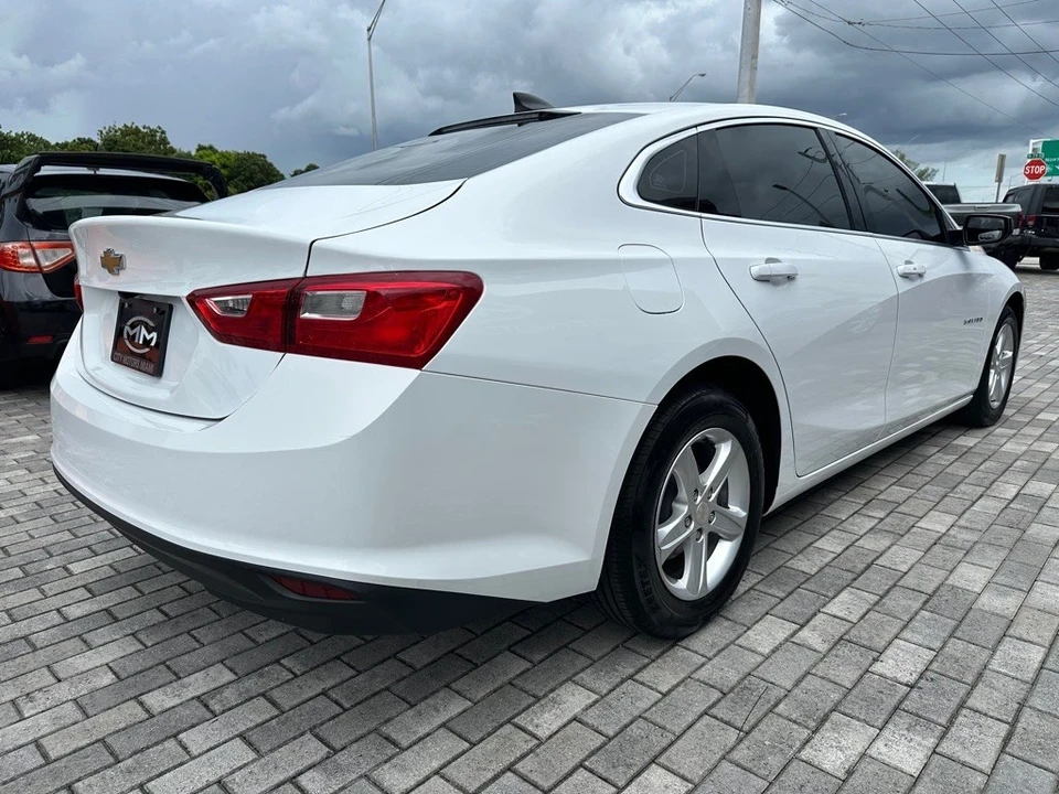 2023 Chevrolet Malibu - Image 9 of 21