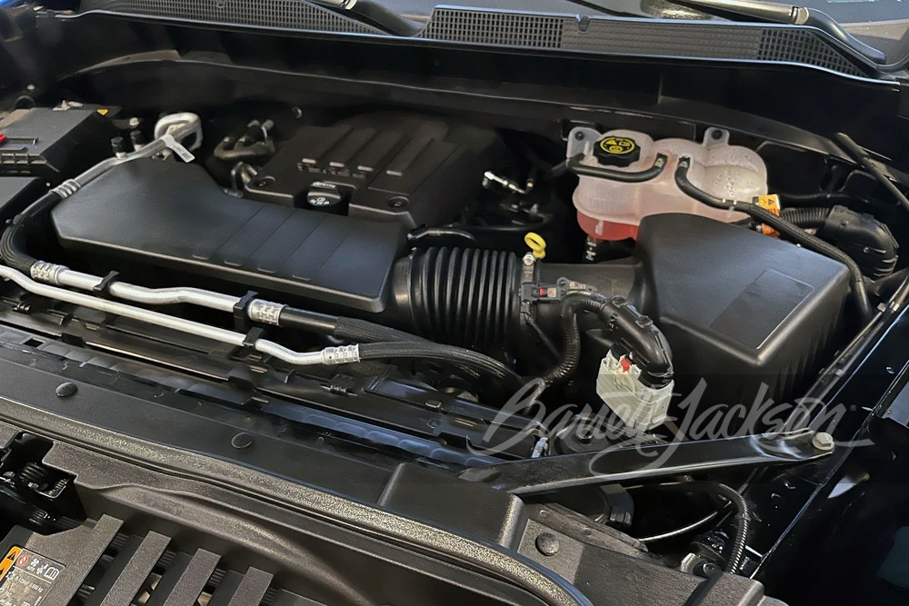 2023 Chevrolet Silverado 4th Gen - Image 2 of 9