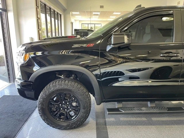 2023 Chevrolet Silverado 4th Gen - Image 3 of 21