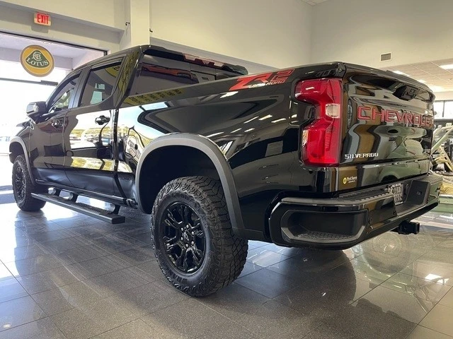 2023 Chevrolet Silverado 4th Gen - Image 2 of 21
