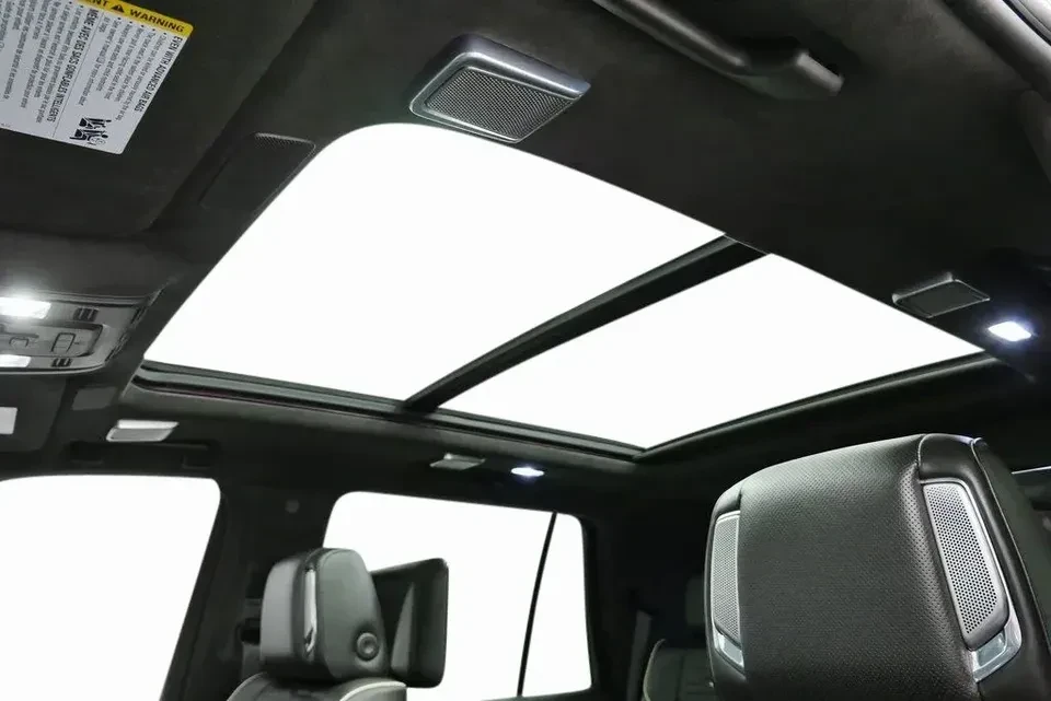 2023 Cadillac Escalade-V 5th Gen - Image 16 of 16