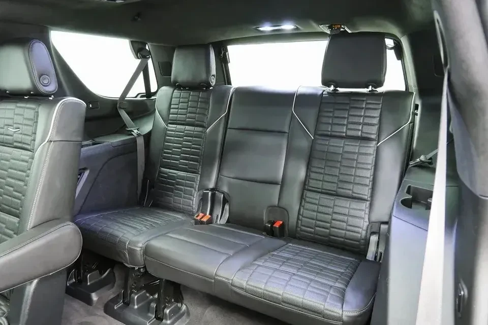 2023 Cadillac Escalade-V 5th Gen - Image 9 of 16