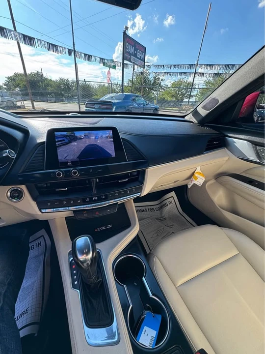 2023 Cadillac CT4 - Image 8 of 10