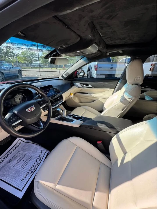 2023 Cadillac CT4 - Image 6 of 10