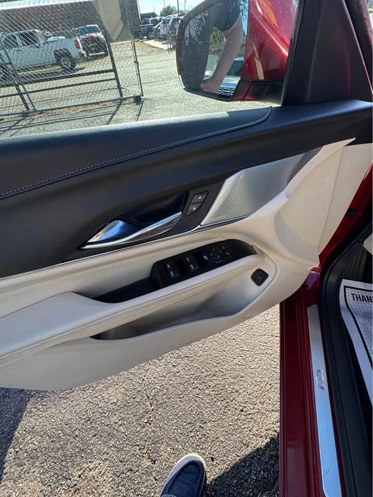 2023 Cadillac CT4 - Image 7 of 10