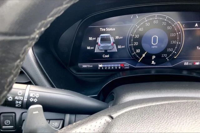 2023 Cadillac CT4 - Image 19 of 20