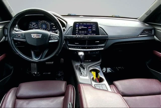 2023 Cadillac CT4 - Image 15 of 20