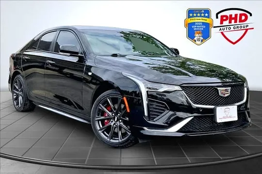 2023 Cadillac CT4