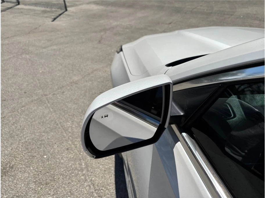 2023 Cadillac CT4 - Image 18 of 21