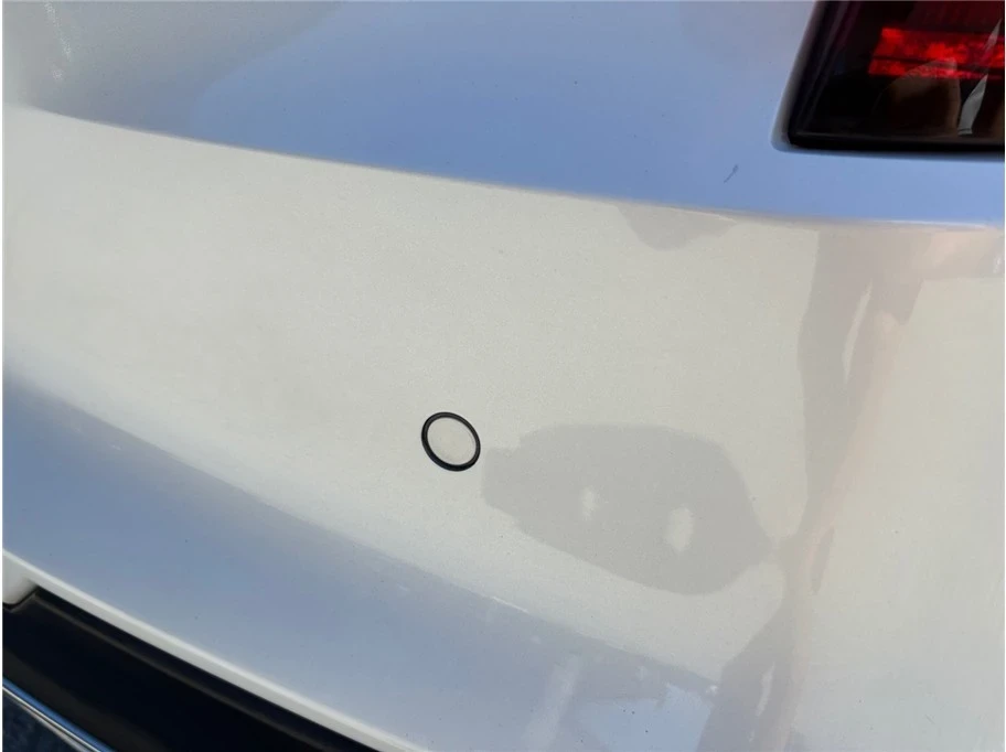 2023 Cadillac CT4 - Image 15 of 21