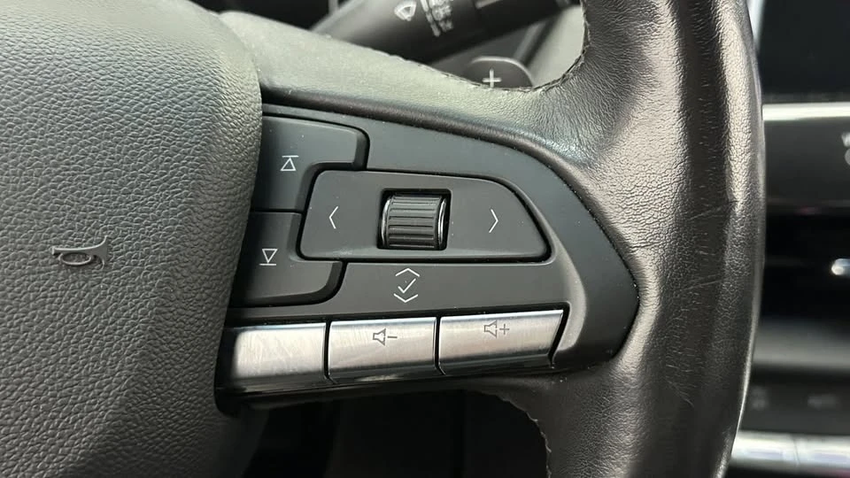 2023 Cadillac CT4 - Image 15 of 20