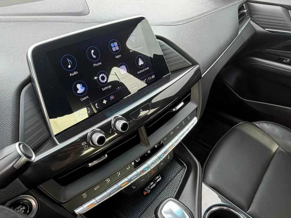2023 Cadillac CT4 - Image 7 of 10