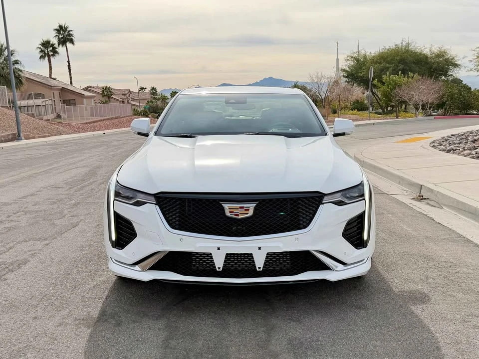 2023 Cadillac CT4 - Image 2 of 10