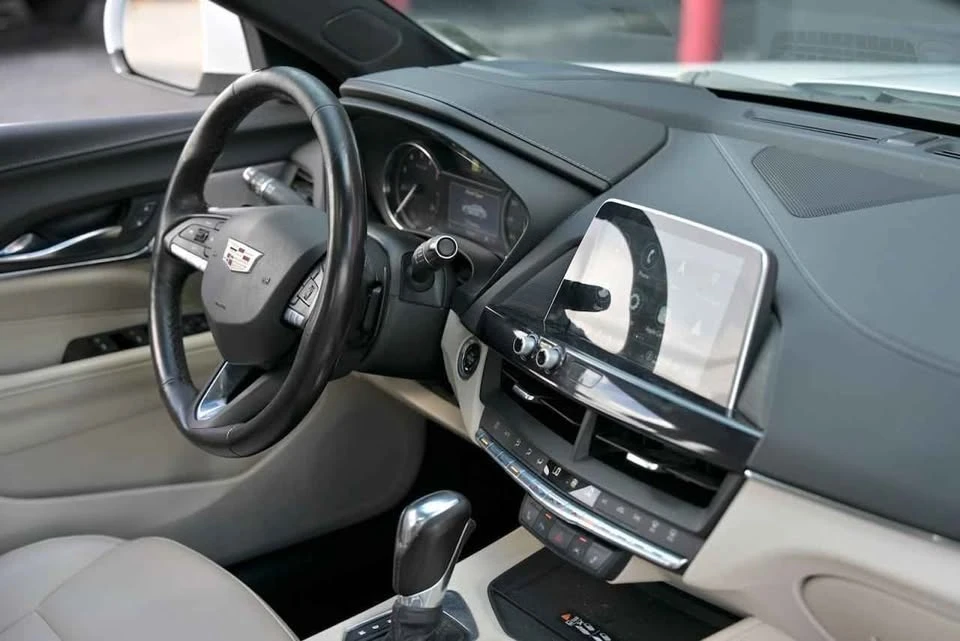 2023 Cadillac CT4 - Image 4 of 9