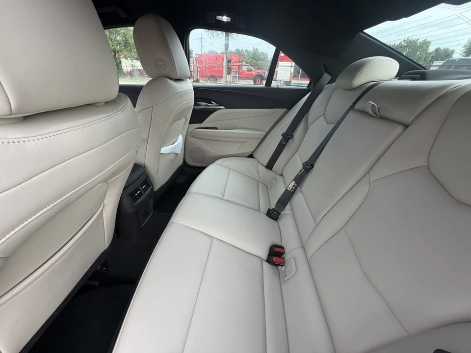 2023 Cadillac CT4 - Image 13 of 23