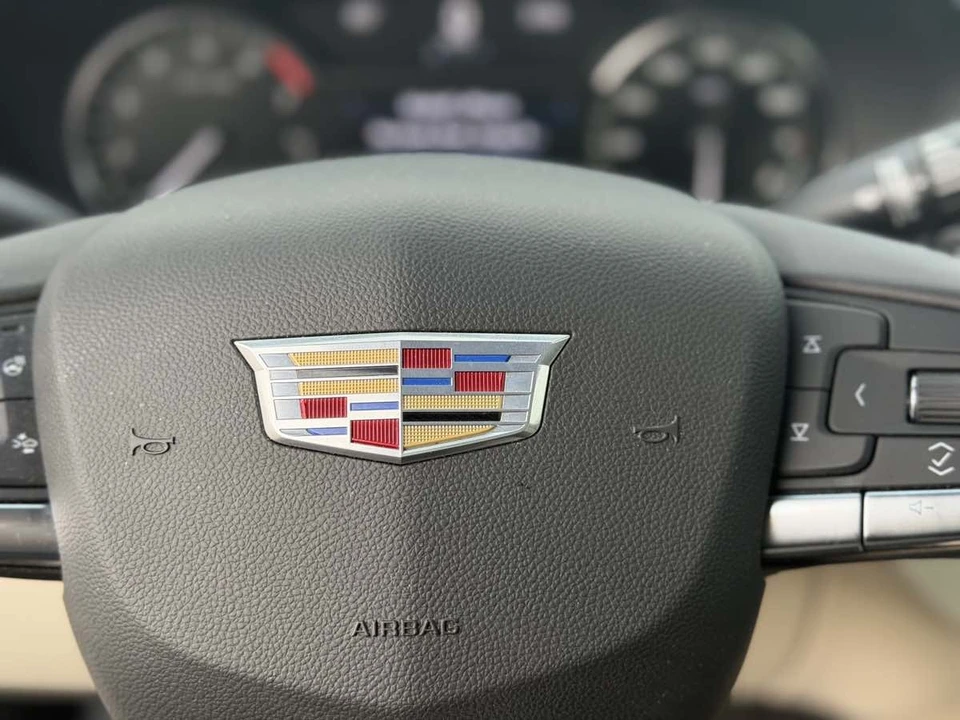 2023 Cadillac CT4 - Image 18 of 23