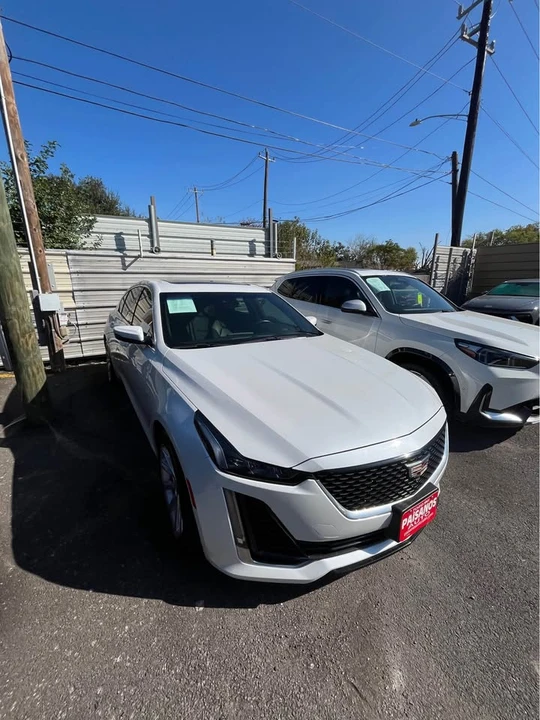 2023 Cadillac CT4 - Image 2 of 3
