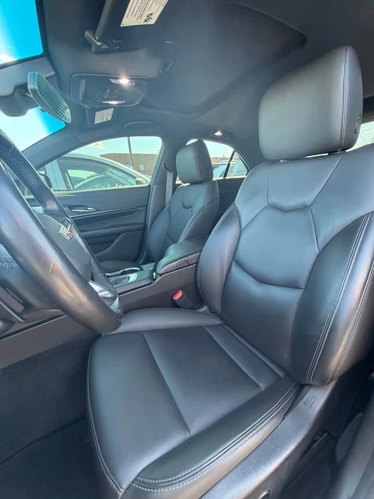 2023 Cadillac CT4 - Image 3 of 4