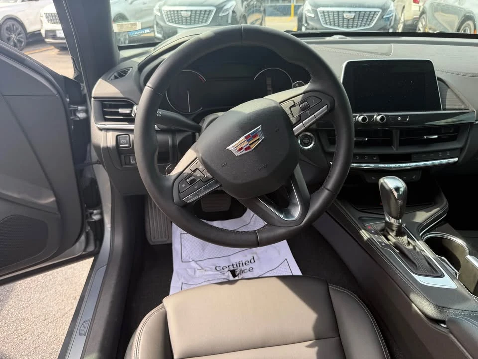 2023 Cadillac CT4 - Image 8 of 12