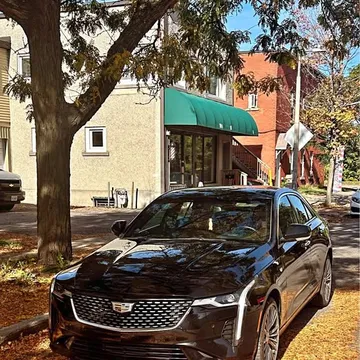 2023 Cadillac CT4 Luxury