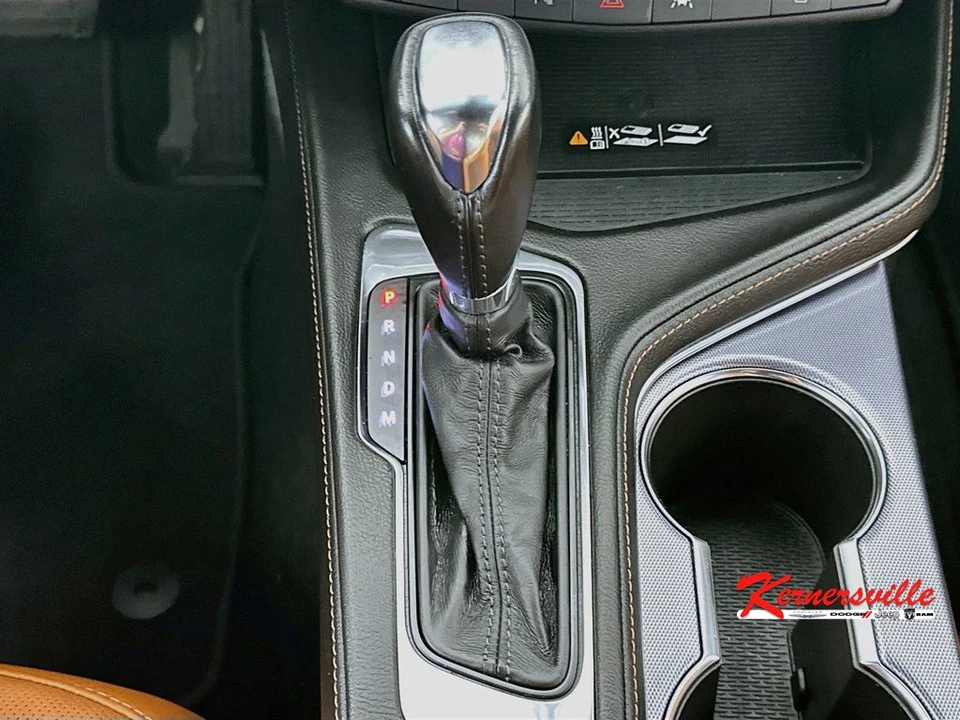 2023 Cadillac CT4 - Image 16 of 24