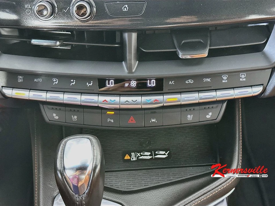 2023 Cadillac CT4 - Image 18 of 24