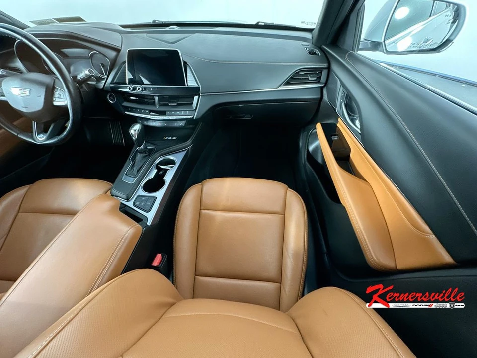 2023 Cadillac CT4 - Image 11 of 24