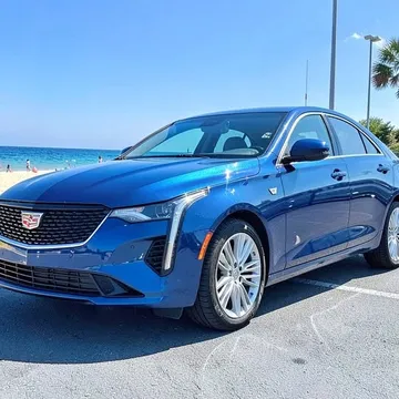 2023 Cadillac CT4 Premium Luxury