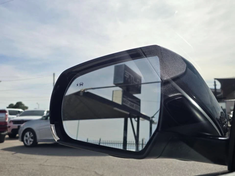 2023 Cadillac CT4 - Image 16 of 20
