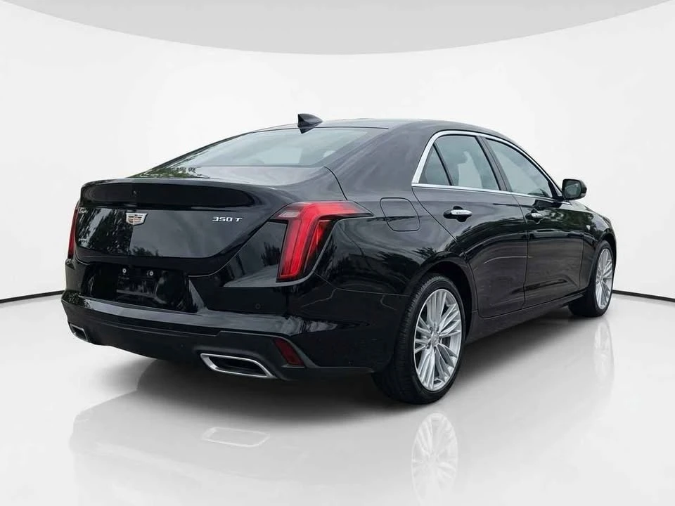 2023 Cadillac CT4 - Image 7 of 10