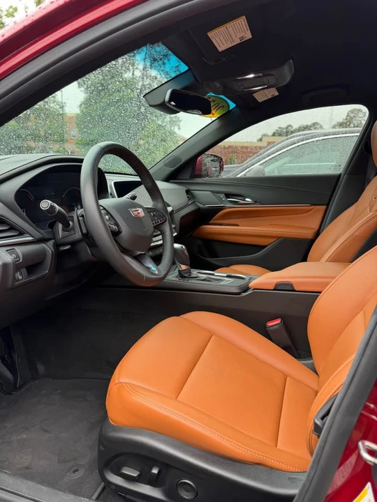 2023 Cadillac CT4 - Image 11 of 13
