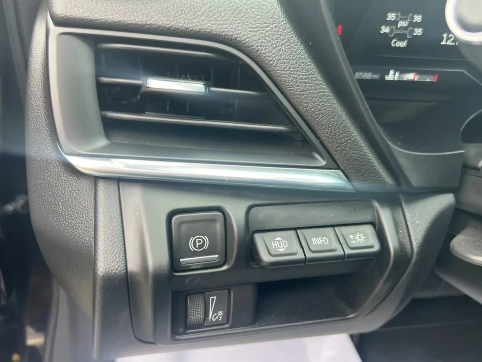 2023 Cadillac CT4 - Image 8 of 23