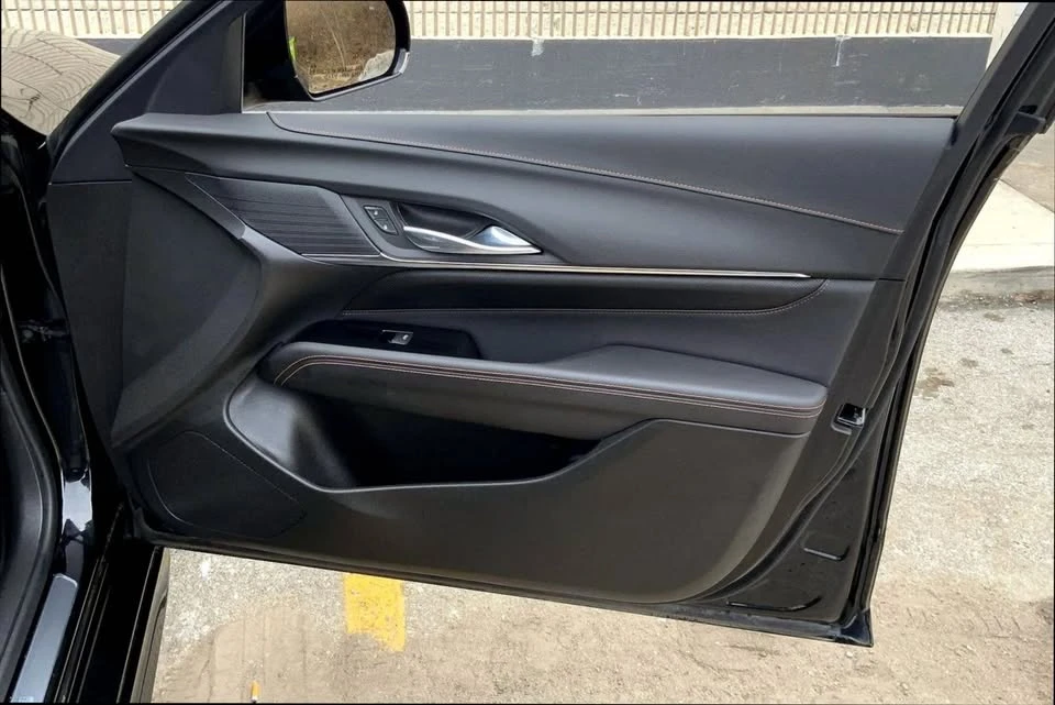 2023 Cadillac CT4 - Image 5 of 16