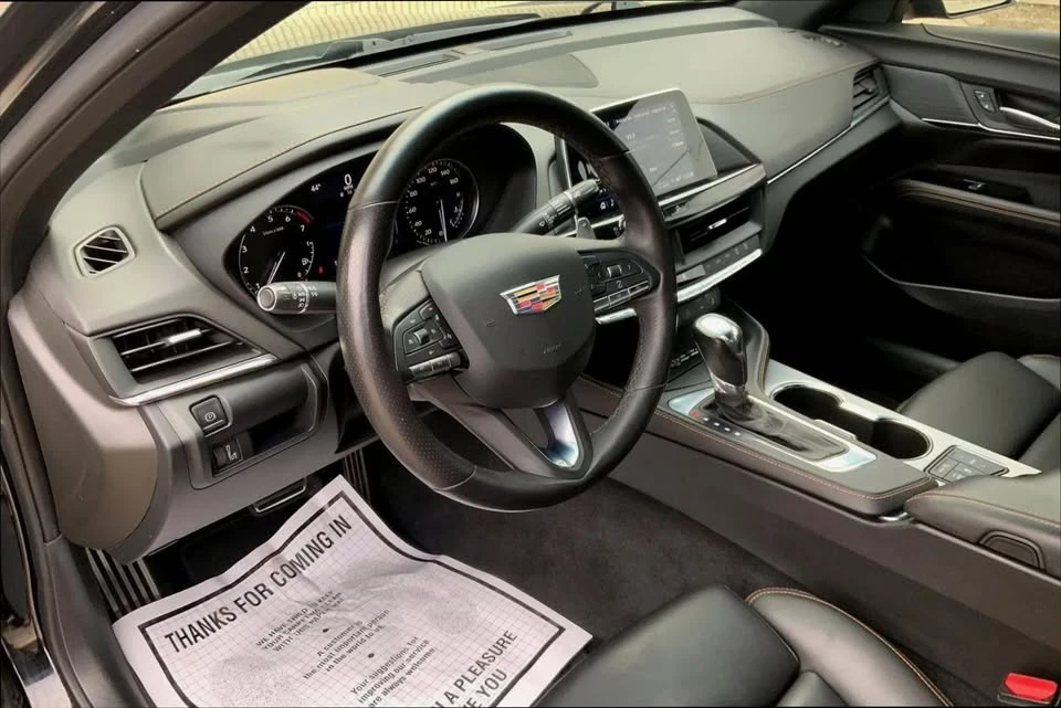 2023 Cadillac CT4 - Image 10 of 16